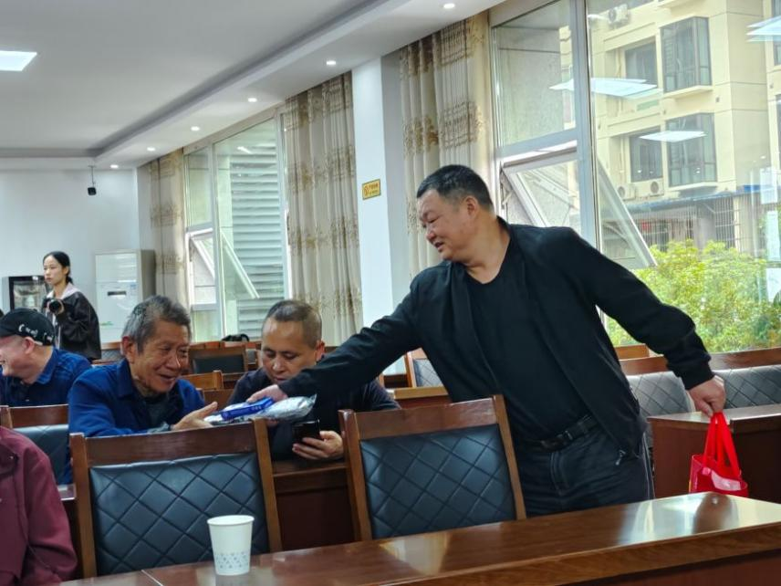 微信图片_2025-10-16_094524_301.png